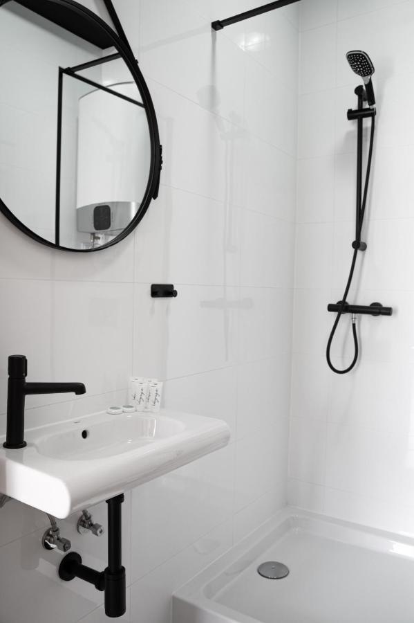 Apartamenty, Boutique Rooms Villa 82, Miejsce Prkingowe 乔左维尔考普尔斯基 外观 照片