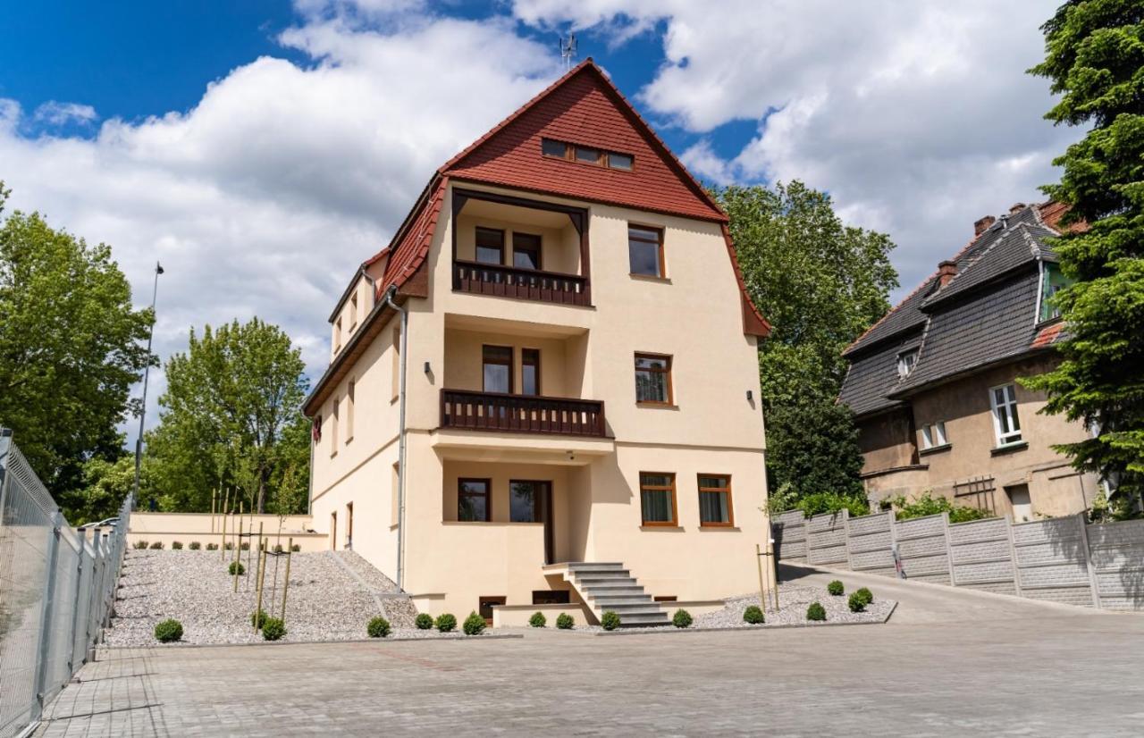 Apartamenty, Boutique Rooms Villa 82, Miejsce Prkingowe 乔左维尔考普尔斯基 外观 照片